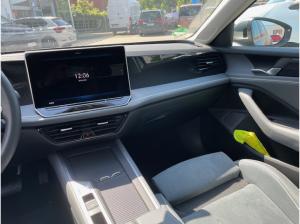 Volkswagen Passat Variant 1.5 eTSi DSG Business R-Kamera elektr.Heckklappe SideAssist Navi