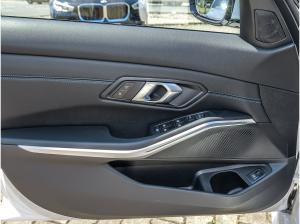 BMW 318 318i M Sport Pro LED Adapt. HiFi PA RFK