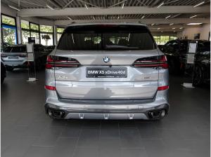 BMW X5 xDrive40d MSport PANO AHK NAVI LED PDC V+H