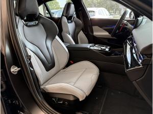 BMW M5 Limousine M Sport PANO 305KMH AHK RFK NAVI LED DAB