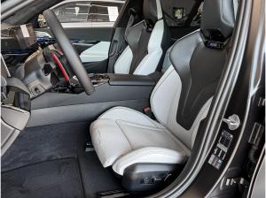 BMW M5 Limousine M Sport PANO 305KMH AHK RFK NAVI LED DAB