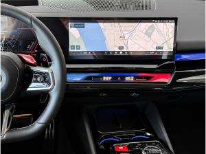 BMW M5 Limousine M Sport PANO 305KMH AHK RFK NAVI LED DAB