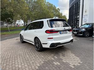 BMW X7 M60i MSport HUD PANO ACC AHK RFK LED 22