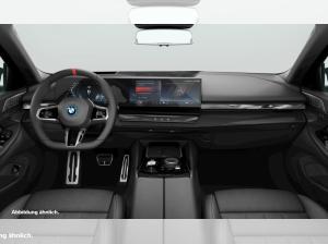 BMW i5 M60 xDrive MSport HUD PANO ACC AHK RFK NAVI