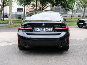 BMW 330 330e xDrive M Sport ACC RFK NAVI LED PDC V+H LM