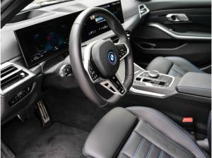 BMW 330 330e xDrive M Sport ACC RFK NAVI LED PDC V+H LM