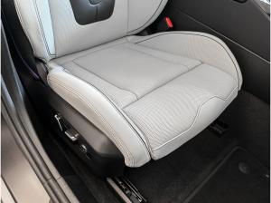 BMW M5 Limousine M Sport PANO 305KMH AHK RFK NAVI LED DAB