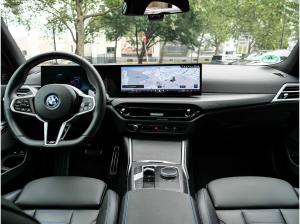 BMW 330 330e xDrive M Sport ACC RFK NAVI LED PDC V+H LM