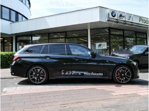 BMW M340i xDrive MSport + Pano + H/K + AHK + 19