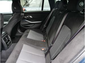 BMW 320 320d M Sport HUD AHK RFK NAVI LED Sound Syst.