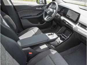 BMW 220 220i Active Tourer PANO ACC RFK NAVI LED DAB LM