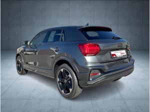 Audi Q2 S line 35 TFSI S tr. AHK Matrix 18 ACC Cam