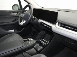 BMW 220 Active Tourer i  Keyless, AHK, Parkass., DAB,  Navi, uvm.