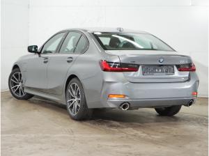 BMW 330 e xDr.   Live Cockp. Prof., HuD, Parkass. +, Keyless, uvm.