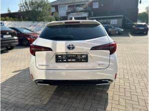 Toyota Corolla 1.8l TS Teamplayer ACC SHZ KAMERA NAVI el. Heck