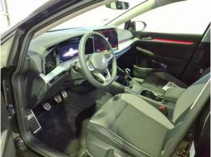 Volkswagen Golf VIII Lim. 1,5 TSI - LED Plus Rear View PDC Navi SHZ LM AHK ACC CarPlay MFL
