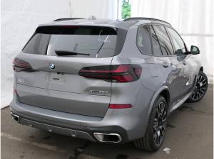 BMW X5 xDrive30d "M-Sport" LED, Navi, AHK , Head-Up, DrivAssProf, ParkAssProf, H/K, Pano, Ambient Air, uvm.