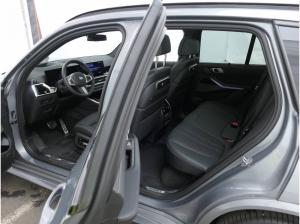BMW X5 xDrive30d "M-Sport" LED, Navi, AHK , Head-Up, DrivAssProf, ParkAssProf, H/K, Pano, Ambient Air, uvm.