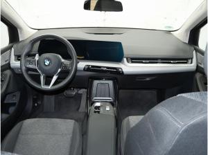 BMW 220 Active Tourer i Navi, LED, Parkass., Keyless, AHK, uvm.