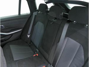 BMW 320 d Tour. "M Sport" Live Cockp. Prof., HuD, Keyless, ACC, Parkass. +, uvm.