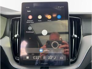 Volvo XC60 Recharge T8 AWD Plus Black Edition 21'' ACC HUD LED e-Sitze 360 Kamera