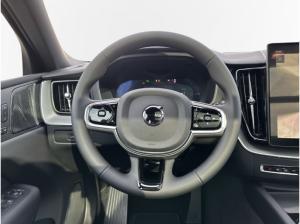 Volvo XC60 Recharge T8 AWD Plus Black Edition 21'' ACC HUD LED e-Sitze 360 Kamera