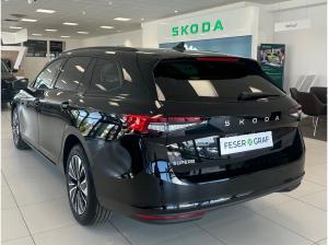Skoda Superb Combi Selection 2,0 TDI pACC*NAVI*AHK*