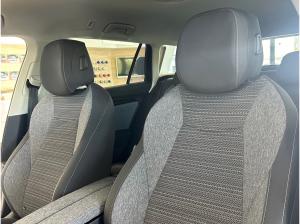 Skoda Superb Combi Selection 2,0 TDI pACC*NAVI*AHK*