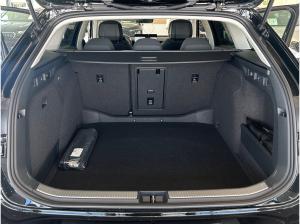 Skoda Superb Combi Selection 2,0 TDI pACC*NAVI*AHK*