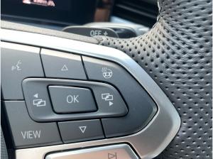Volkswagen T-Roc R-Line 1.5 eTSI DSG AHK Navi Kamera ACC