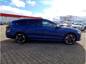 Skoda Superb Combi 1.5 TSI iV Sportline DSG Matrix AHK