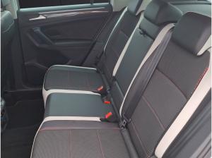 Volkswagen Tiguan TDI Urban Sport DSG LED AHK Navi AID ACC SHZ Park-Assist