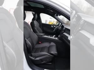 Volvo XC60 B5 Benzin AWD Plus Dark Aut/HeadUp/AHK/Luftfahrwerk/Panorama **PRIVAT**