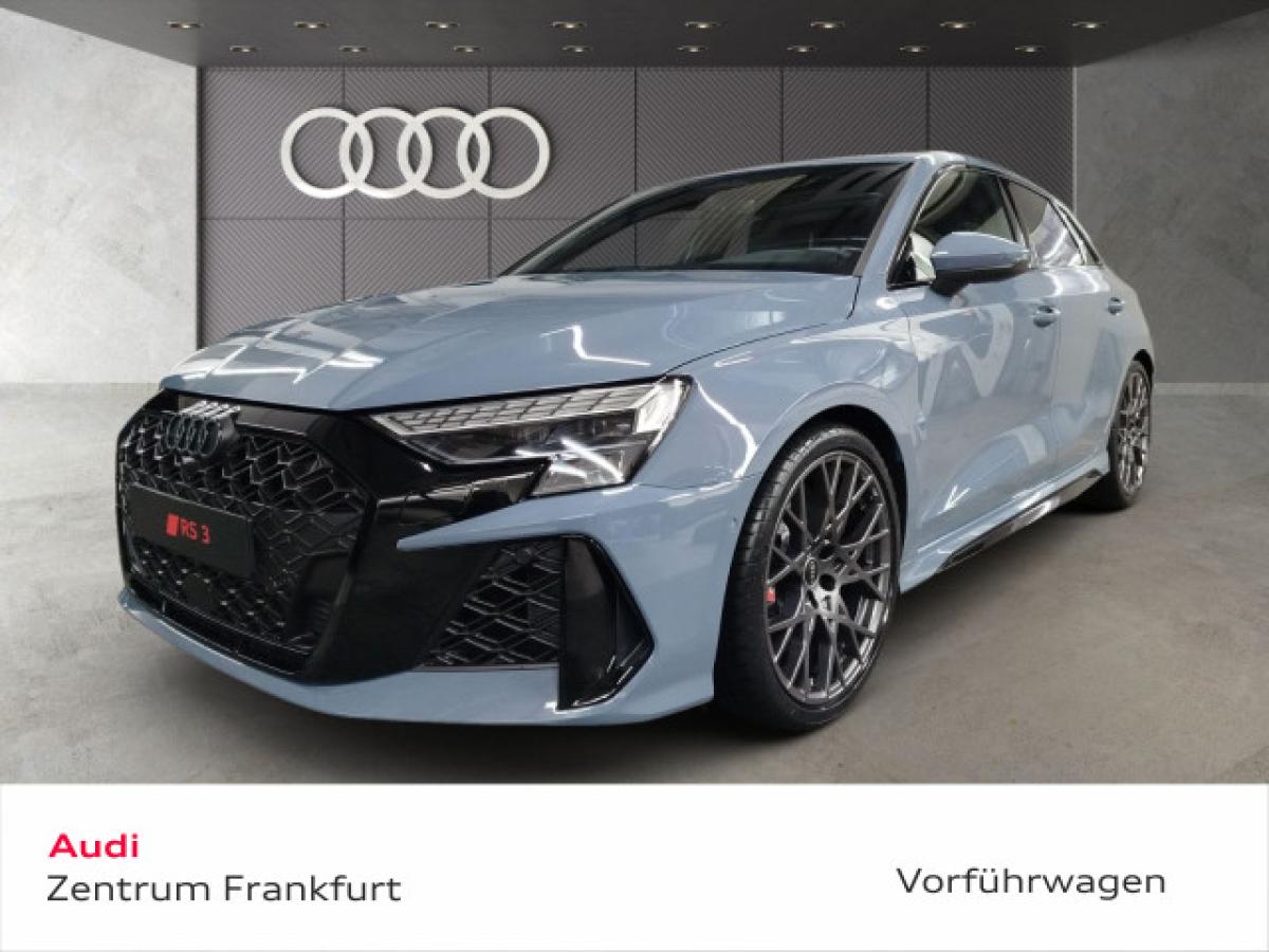Audi RS3 Sportback TFSI quattro S tronic Navi Sonos Matrix LED RS-Sportabgasanlage