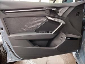 Audi RS3 Sportback TFSI quattro S tronic Navi Sonos Matrix LED RS-Sportabgasanlage