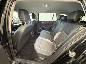 Volkswagen Golf VIII Variant - Goal - AHK Kamera Navi ACC