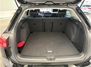Volkswagen Golf VIII Variant - Goal - AHK Kamera Navi ACC