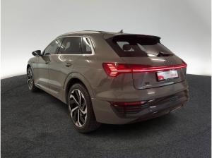 Audi Q8 e-tron Advanced 55 qu. MATRIX 360°K HUD PANO
