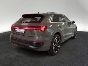 Audi Q8 e-tron Advanced 55 qu. MATRIX 360°K HUD PANO
