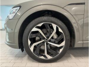 Audi Q8 e-tron Advanced 55 qu. MATRIX 360°K HUD PANO