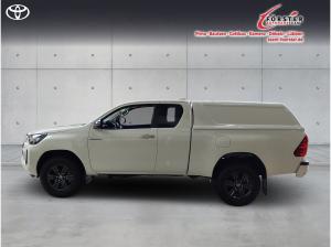 Toyota Hilux 2,4-l-D-4D 4x4 Extra Cab Comfort