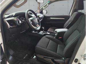 Toyota Hilux 2,4-l-D-4D 4x4 Extra Cab Comfort