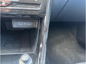 Volkswagen T-Cross GOAL 1.0 TSI - LED ACC PDC SHZ REAR VIEW LM MFL ZV