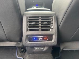Volkswagen Golf R BLACK - 4M DSG NAVI LED PANO KAMERA SHZ ALU