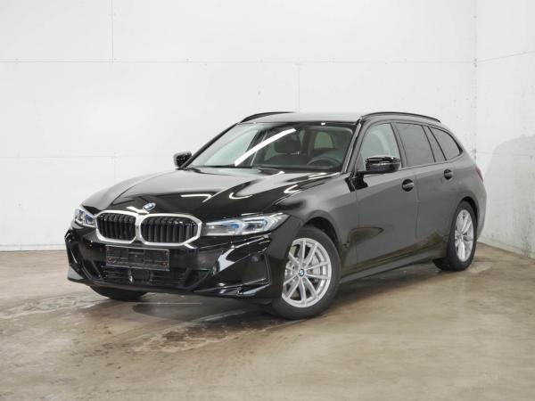 BMW 330 i xDr. Tour. Live Cockp. Prof. , HuD, Keyless, Memory, Dr. Ass. Prof., Parkass. +, uvm.