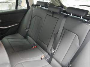 BMW 320 d Touring  Live Cockp. Prof., Keyless, Stdhzg., Dr. Ass. Prof., Parkass. +, uvm.