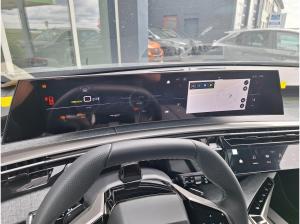 Peugeot 5008 E GT Elektro 230 LONG RANGE 669km!