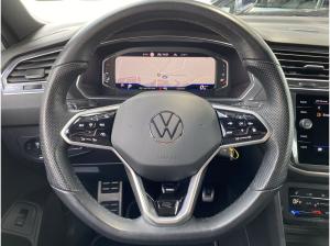 Volkswagen Tiguan Allspace 2.0 TDI DSG 4Motion R-Line NAVI RFK AHK Head-Up