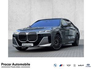 BMW 740 740d xDrive M Sport SkyLounge DA/PA Prof B&W AHK