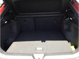 Volkswagen ID.4 PRO 82 kWh +WÄPU +AHK +IQ.LIGHT +ACC +CARPL